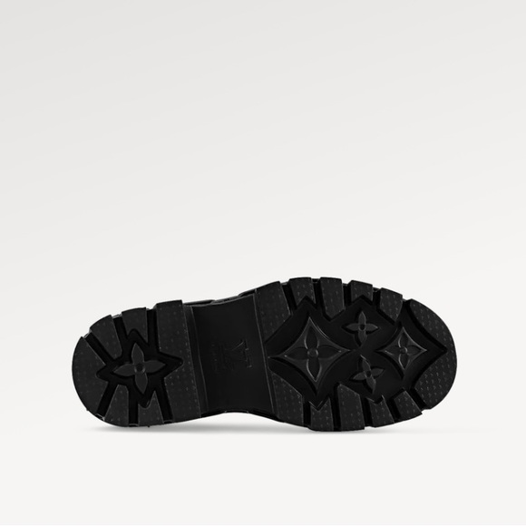 Worn 2 times Louis Vuitton booties - Picture 5 of 5